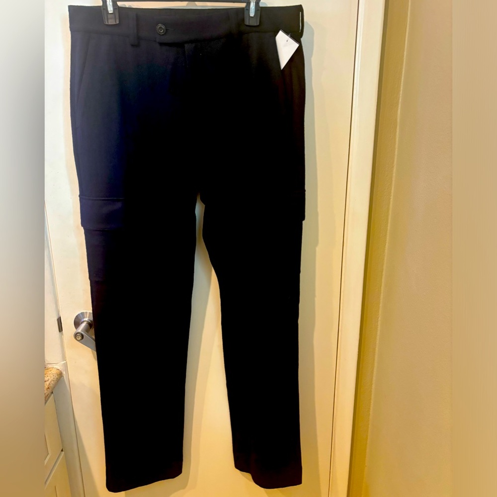 NWoT - Vince Wool Cargo Trouser - Navy blue - Men’s size 32